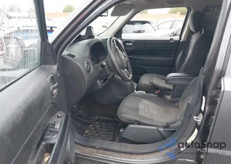 2015 Jeep Patriot Altitude Edition из США, поврежденный, VIN 1C4NJPBA2FD328233